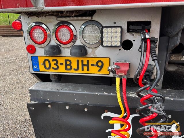 Transport de bétail Scania R500 6X2 V8 - vol lucht - 6x2*4 veewagen - 3 vl...