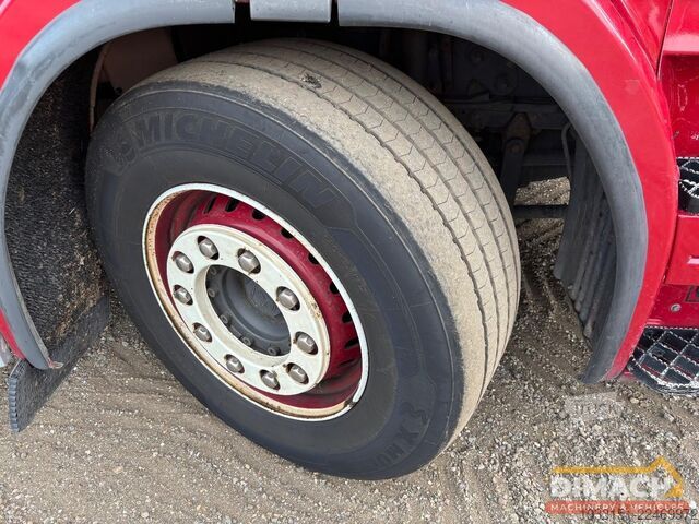 Transport de bovine Scania R500 6X2 V8 - vol lucht - 6x2*4 veewagen - 3 vl...