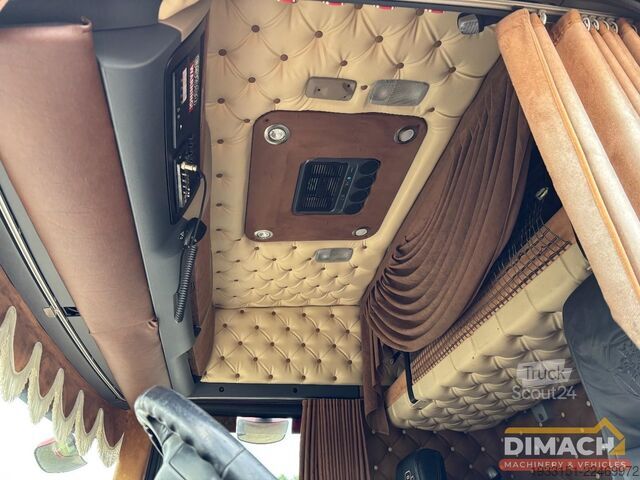 Transport de bovine Scania R500 6X2 V8 - vol lucht - 6x2*4 veewagen - 3 vl...