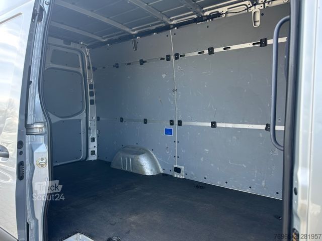 Furgon z wysokim dachem MERCEDES-BENZ Sprinter 315 9G-TR HOCH+LANG KLIMA 3-SITZ KAMERA