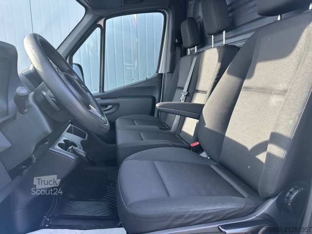Furgon z wysokim dachem MERCEDES-BENZ Sprinter 315 9G-TR HOCH+LANG KLIMA 3-SITZ KAMERA