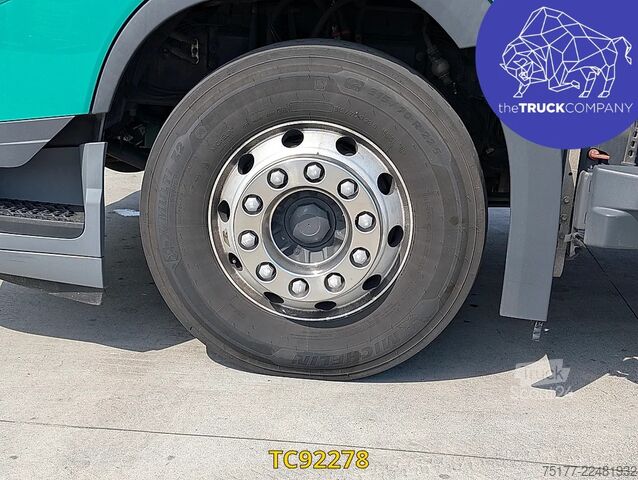 Standard-SZM Volvo FH 500