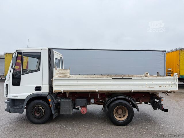 Véhicule utilitaire Iveco 80E17 3-S-Kipper 2xAHK TÜV 2. Hand 3 Sitzplätze