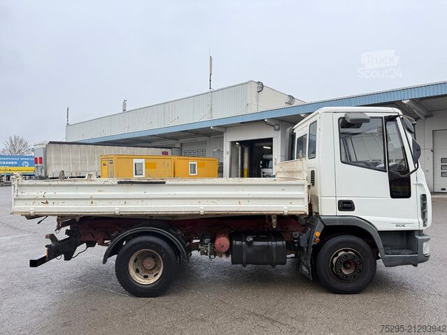 Véhicule utilitaire Iveco 80E17 3-S-Kipper 2xAHK TÜV 2. Hand 3 Sitzplätze