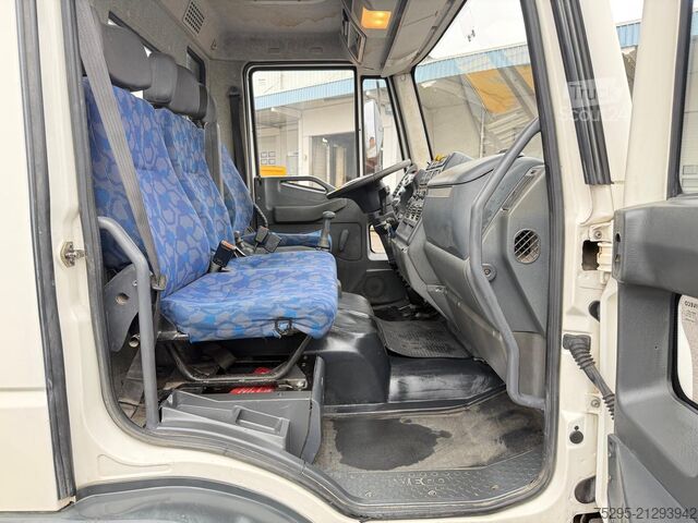 Véhicule utilitaire Iveco 80E17 3-S-Kipper 2xAHK TÜV 2. Hand 3 Sitzplätze