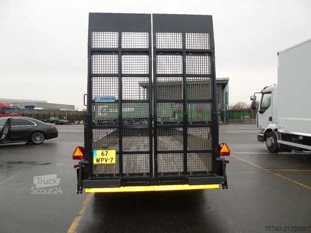 Furgón portacoches Blomenröhr 2.01 WIDTH