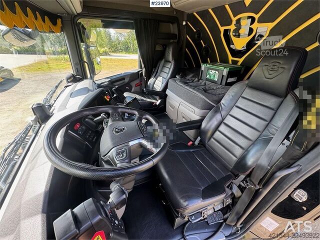 System ramion hakowych Scania R660 Tridem Hooklift Truck with Snow Plough Equipm