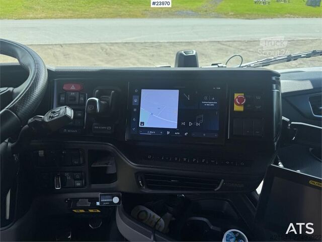 System ramion hakowych Scania R660 Tridem Hooklift Truck with Snow Plough Equipm