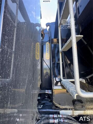 System ramion hakowych Scania R660 Tridem Hooklift Truck with Snow Plough Equipm