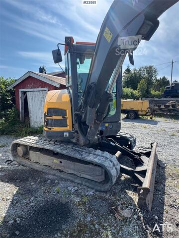 Lánctalpas kotrógép Volvo ECR 50D Excavator - Tilt and 2 buckets
