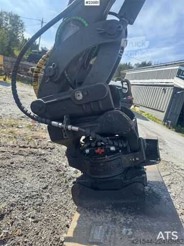 Pásový bager Volvo ECR 50D Excavator - Tilt and 2 buckets