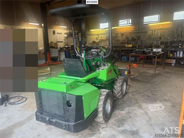 Mini lādētājs Avant Tecno M528+ Mini loader