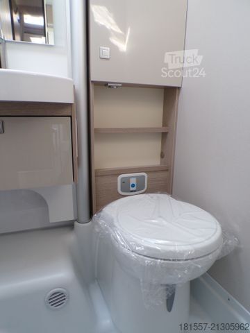 Camping-car semi-intégré BÜRSTNER Lineo T 700 Tageszulassung / Active, Xenon, Isof