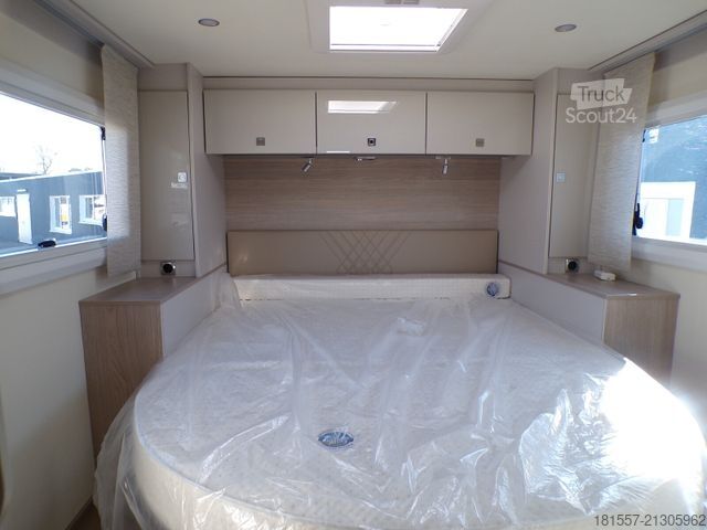 Camping-car semi-intégré BÜRSTNER Lineo T 700 Tageszulassung / Active, Xenon, Isof