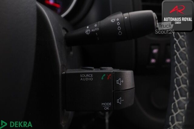 Duba panelată renault Trafic 2.0 dCi KASTEN KLIMAANLAGE,1.HAND,RADIO