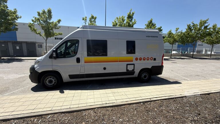 Asuntoauto Fiat Ducato Weinsberg Carabus 2024 | Manual | Techo elevable