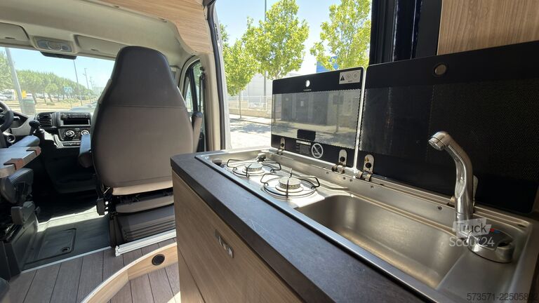 Asuntoauto Fiat Ducato Weinsberg Carabus 2024 | Manual | Techo elevable