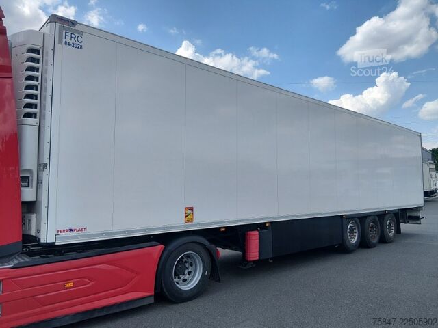 Isoleret kasse-sættevogn Schmitz Cargobull SKO 24/L - 13.4 FP Cool V7 DS/BB Pharma