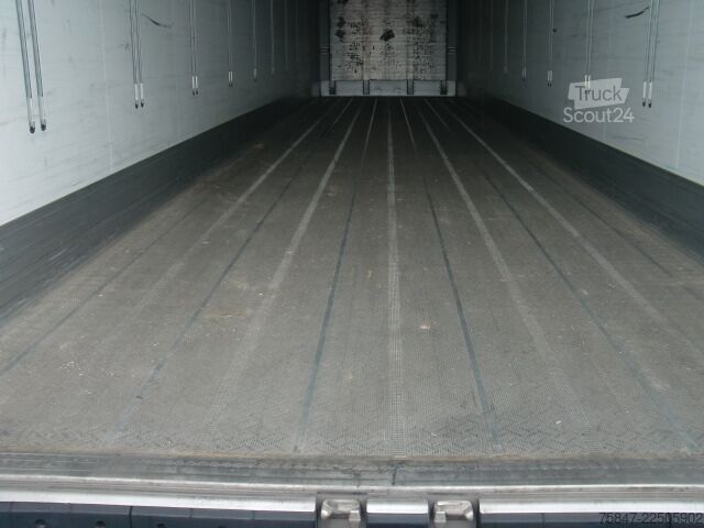 Isoleret kasse-sættevogn Schmitz Cargobull SKO 24/L - 13.4 FP Cool V7 DS/BB Pharma