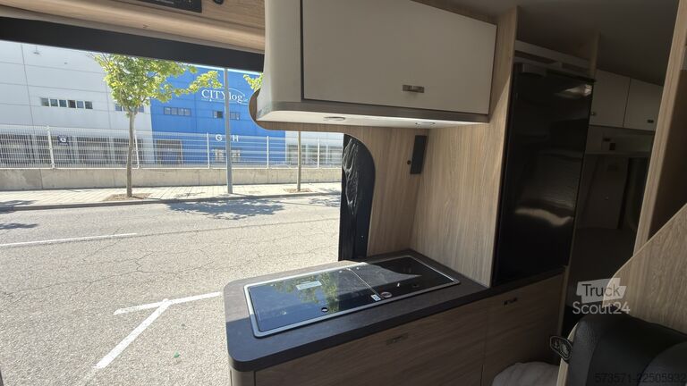 Lakóautó Fiat Ducato Weinsberg Carabus 2024 | Manual | Techo elevable