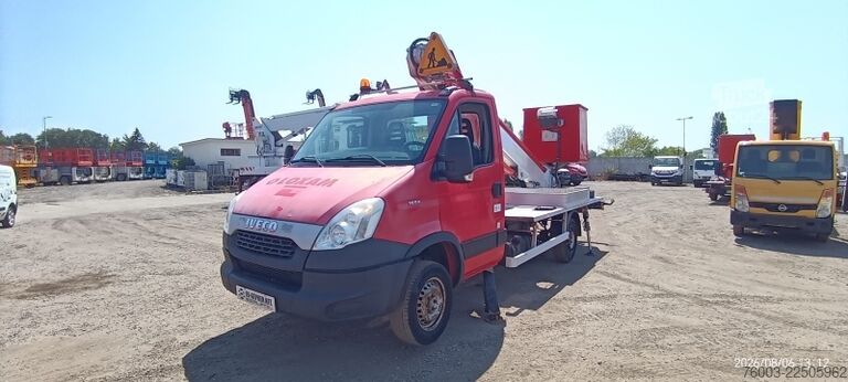 Furgon skrzyniowy Iveco Daily Multitel MT202DS - 20,2m