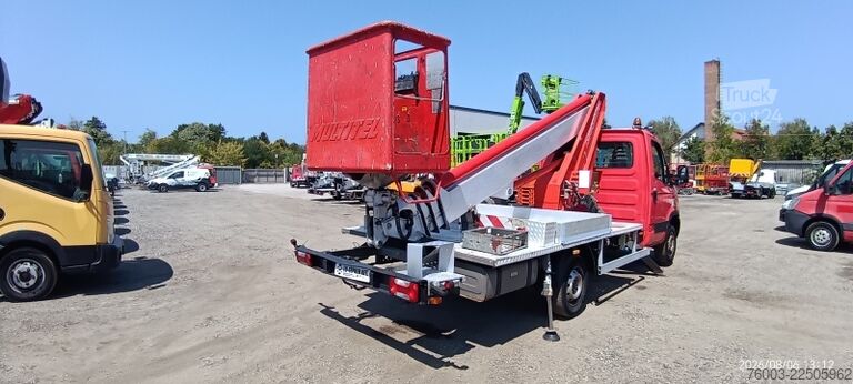 Furgon skrzyniowy Iveco Daily Multitel MT202DS - 20,2m