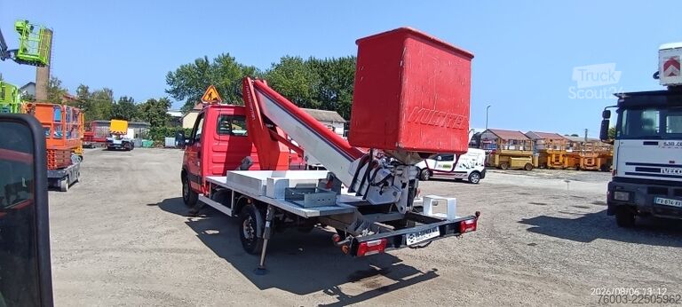 Furgon skrzyniowy Iveco Daily Multitel MT202DS - 20,2m