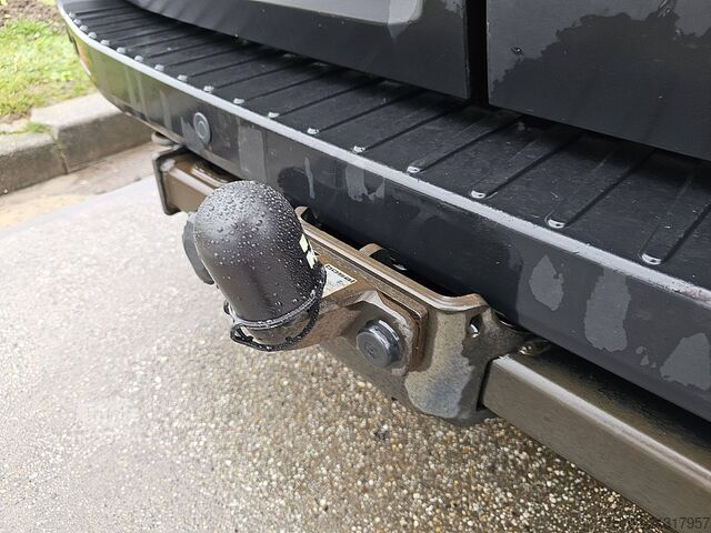 Bestelauto FORD TRANSIT 2.0 L3H3 Navi Trekhaak