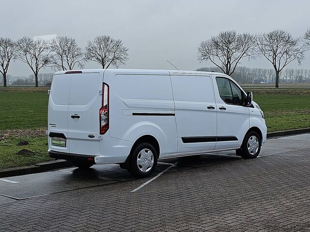 Bestelauto FORD TRANSIT CUSTOM 2.0 L2H1 Navi Airco