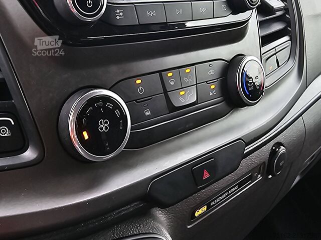 Bestelauto FORD TRANSIT CUSTOM 2.0 L2H1 Navi Airco