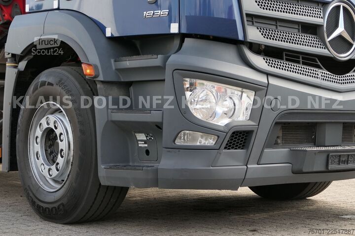 Kamyon üzerine monteli vinç MERCEDES-BENZ Actros 1836 Stahl Transport Kran Fassi F125 Funk