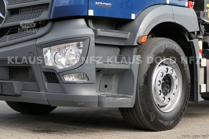 Kamyon üzerine monteli vinç MERCEDES-BENZ Actros 1836 Stahl Transport Kran Fassi F125 Funk