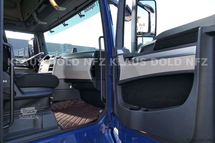 Kamion sa zamjenjivom nadogradnjom MAN TGX 26.430 BDF Retarder Lift-/Lenkachse Navi