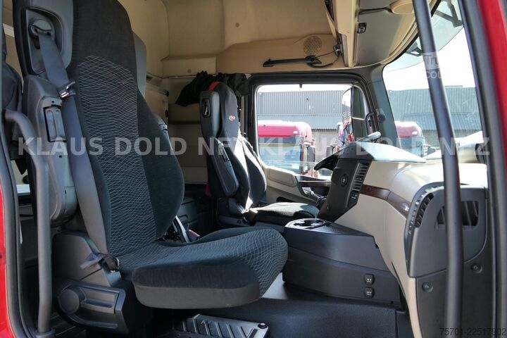 LKW mit Kofferaufbau MERCEDES-BENZ Actros 1842L Koffer Vollluft LBW Euro 6
