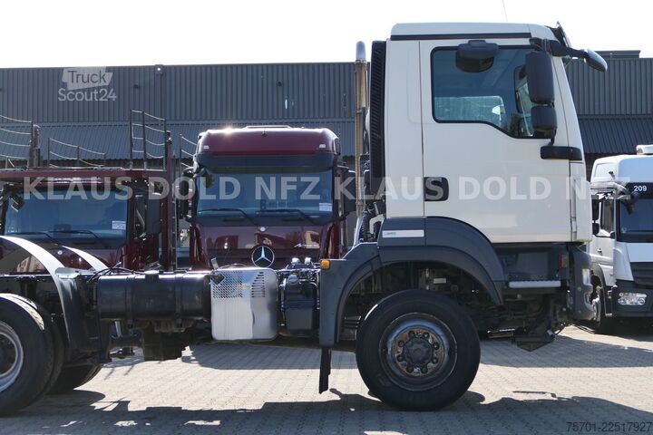 Podvozek nákladního auta MAN TGM 13.290 Fahrgestell 4x4 Navi Euro 6