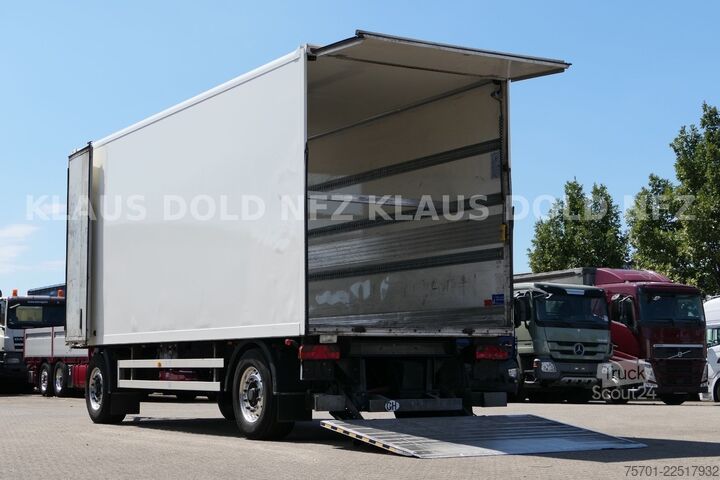 Dobozos pótkocsi SPIER AGL 290 Koffer 47m³ Durchladeeinrichtung LBW