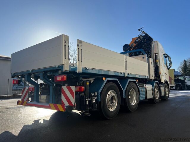 Platós teherautó VOLVO FH 540 8x2 EFFER Kran Sattelzugmaschine