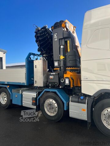 Platós teherautó VOLVO FH 540 8x2 EFFER Kran Sattelzugmaschine