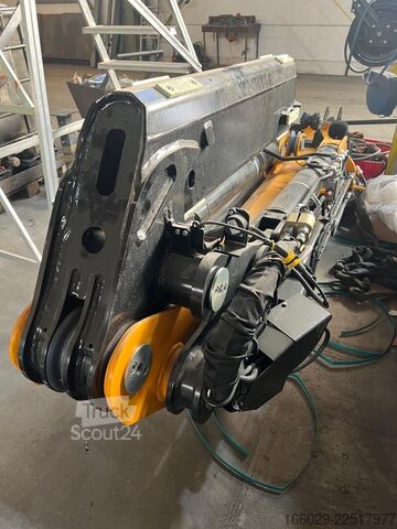 Platós teherautó VOLVO FH 540 8x2 EFFER Kran Sattelzugmaschine
