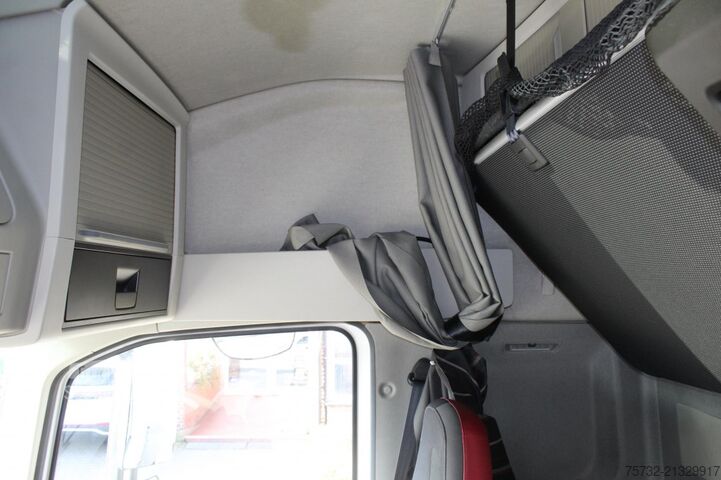 Standard dragbil Volvo FH 500 Globe   I-Park Cool   VIN: LB   3 Stück!