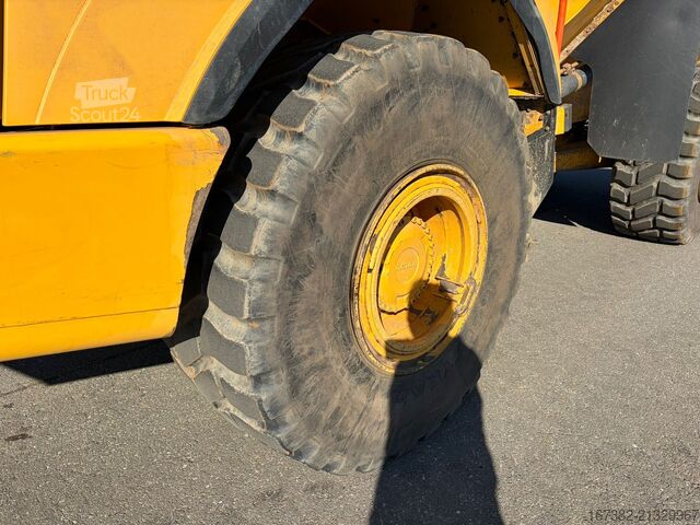 Véhicule à benne Volvo A30G