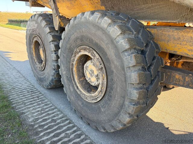 Véhicule à benne Volvo A30G