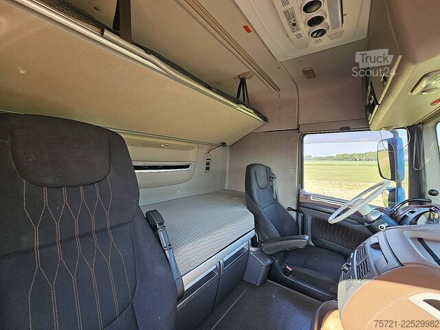 Standard-SZM DAF XF 530