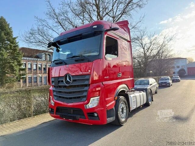 Standard-SZM Mercedes-Benz Actros 5 / 1845 StreamSpace / 2 x Tank / Eu6d