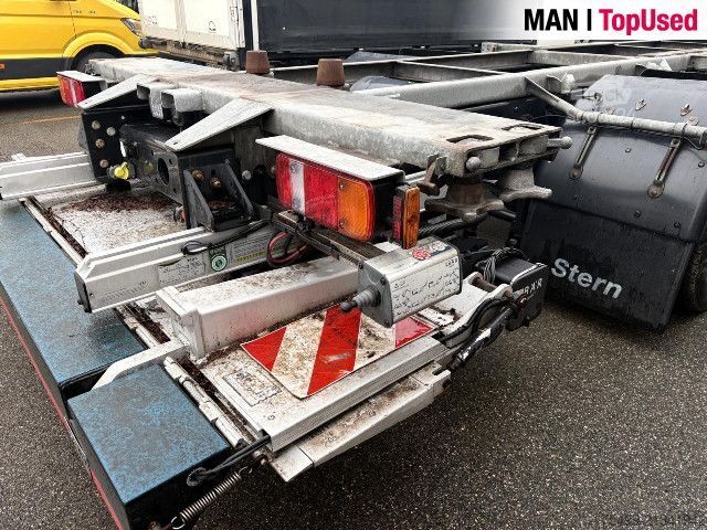 Lastbil med utbytbar kaross MAN TGM 18.250 4x2 LL CH BDF