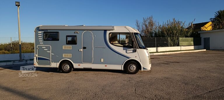 Autocaravana perfilada DETHLEFFS GLOBEBUS I 011
