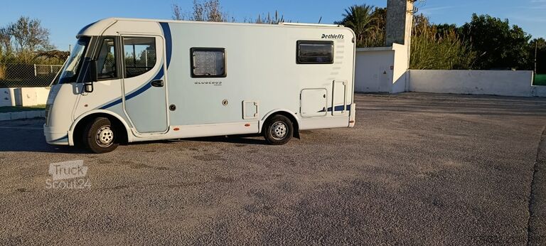 Autocaravana perfilada DETHLEFFS GLOBEBUS I 011