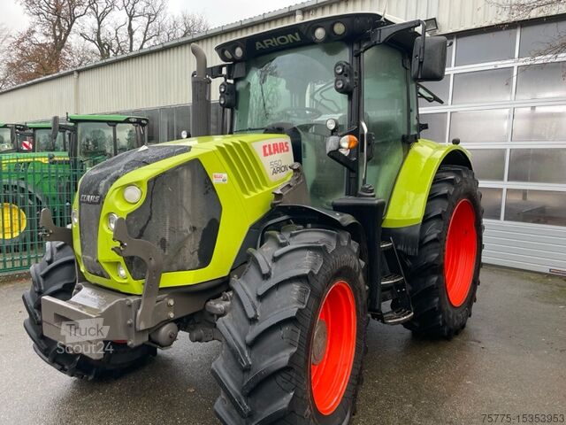 Tractor Claas ARION 550