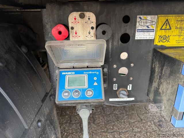 Bevægeligt gulv Stas S300ZX 92m3 Alcoa GMP Cargo Floor - top condition