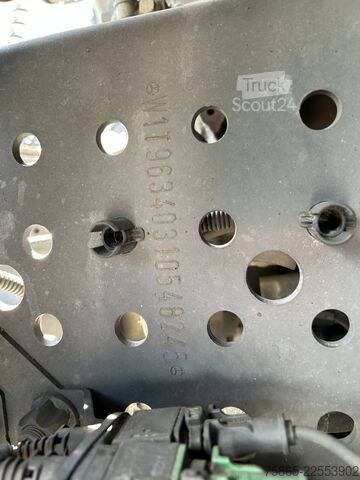Standard-SZM Mercedes-Benz Actros 1845 Gigaspace / Tacho V2 / 496 dkm / Hy...
